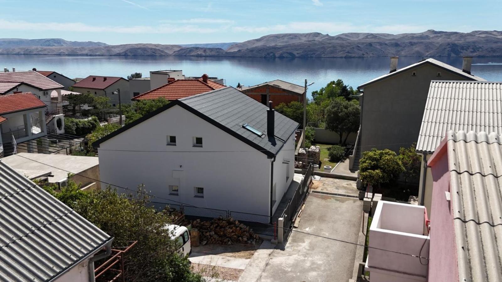 Apartman Stefan Apartamento Karlobag Exterior foto